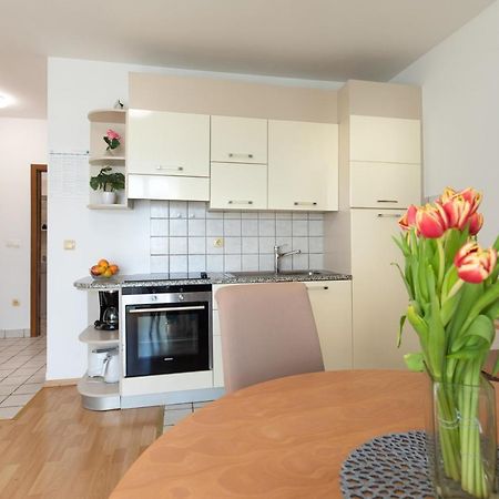 Apartment Filip Кърк Екстериор снимка