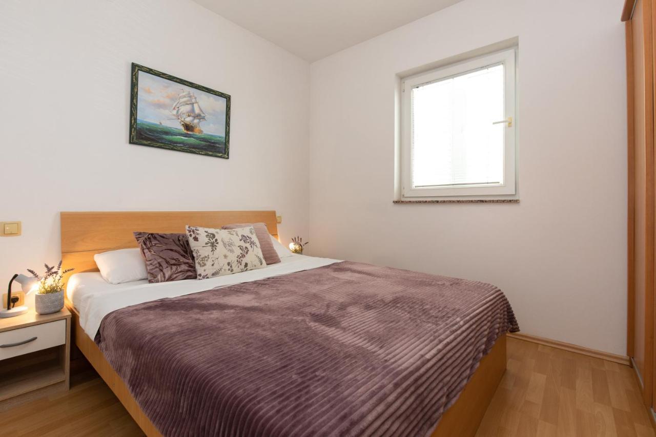 Apartment Filip Кърк Екстериор снимка